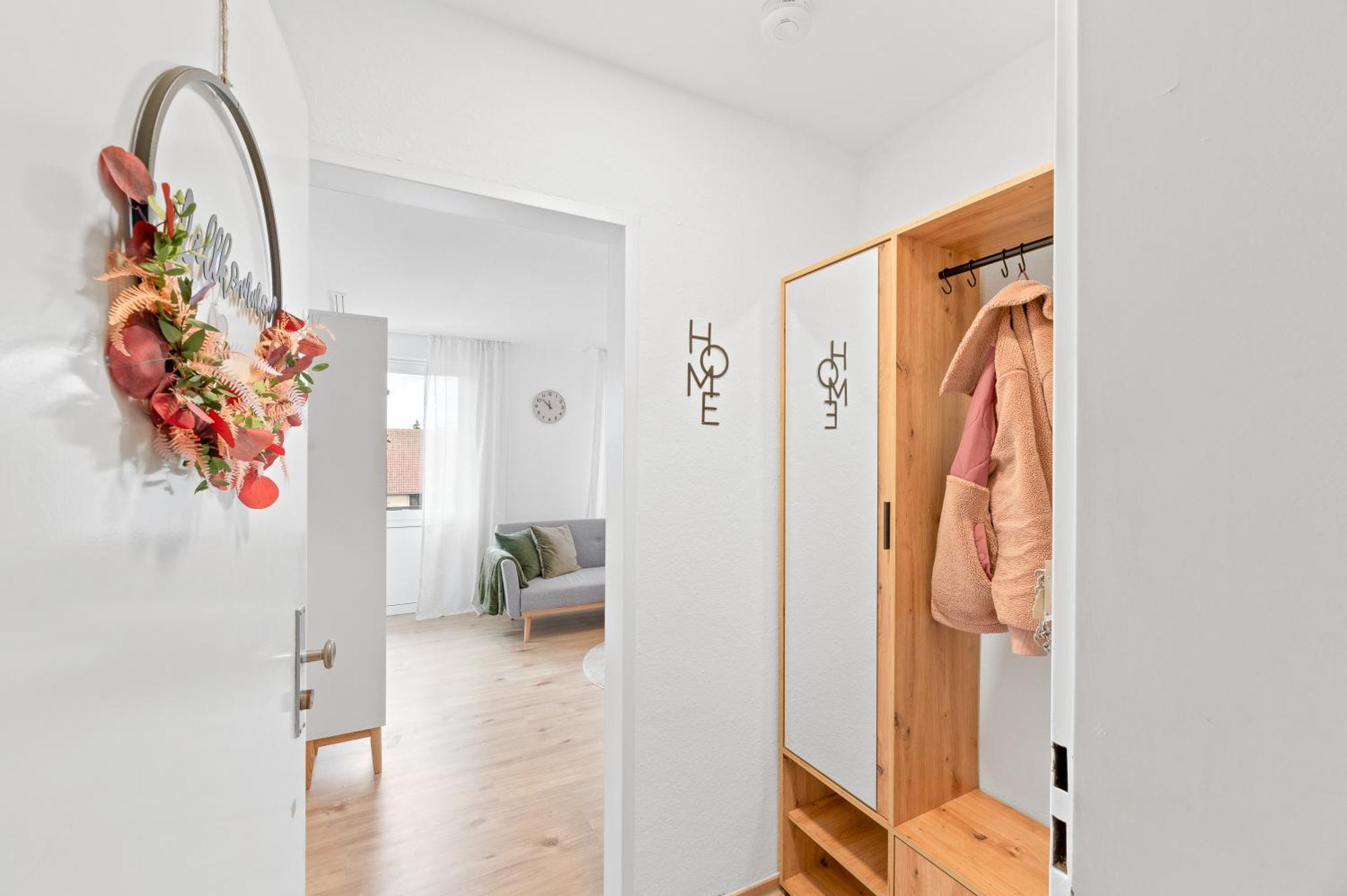Wohlfuehl-Apartment I Zentral I Balkon I Kueche Фелбах Екстериор снимка